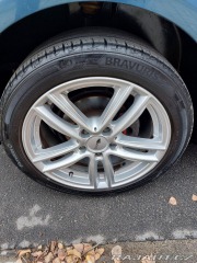 Volkswagen Tiguan 2,0   Sedmimístný +Tažné 2005