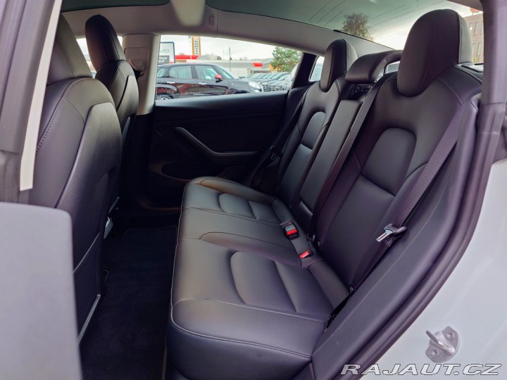 Tesla Model 3 Standard Range Plus 239 k 2021