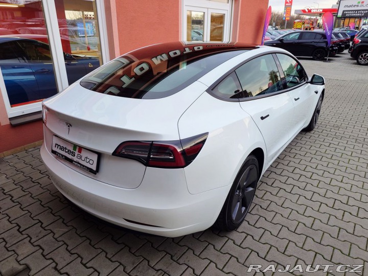 Tesla Model 3 Standard Range Plus 239 k 2021