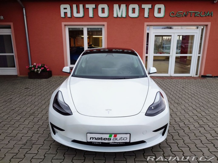 Tesla Model 3 Standard Range Plus 239 k 2021