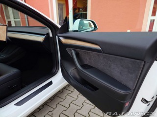 Tesla Model 3 Standard Range Plus 239 k 2021