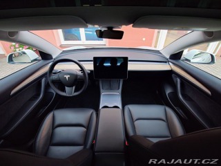 Tesla Model 3 Standard Range Plus 239 k 2021