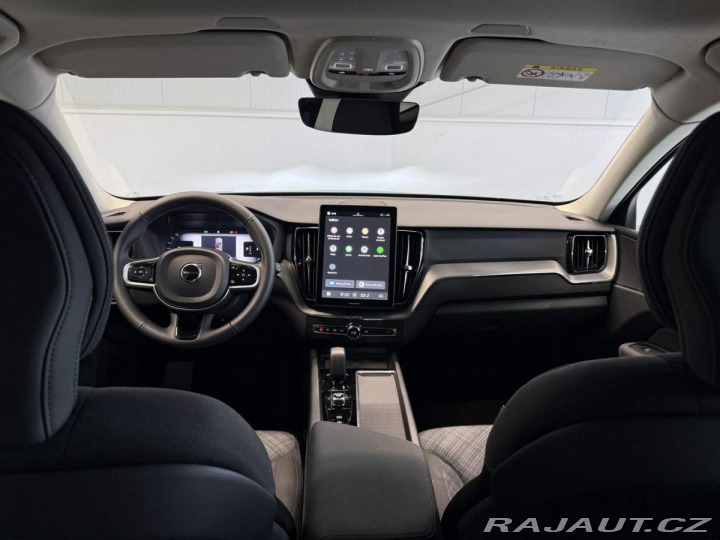 Volvo XC60 B5 2.0L 250+14 HPAT8 AWD 2025