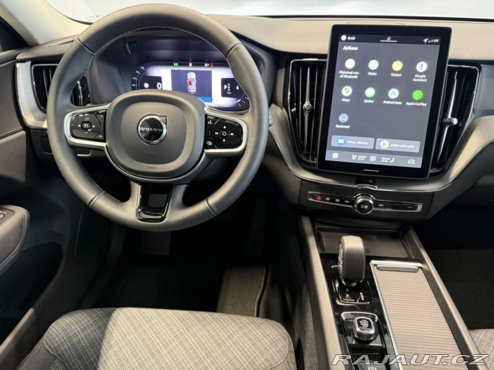 Volvo XC60 B5 2.0L 250+14 HPAT8 AWD 2026