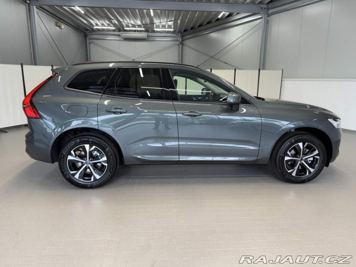 Volvo XC60 B5 2.0L 250+14 HPAT8 AWD 2026