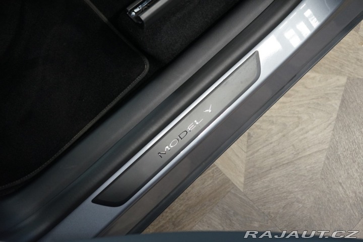 Tesla Model Y DUAL-MOTOR*PERFORMANCE* 2024