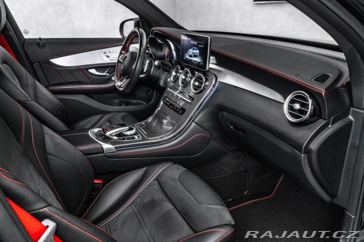 Mercedes-Benz GLC  2019