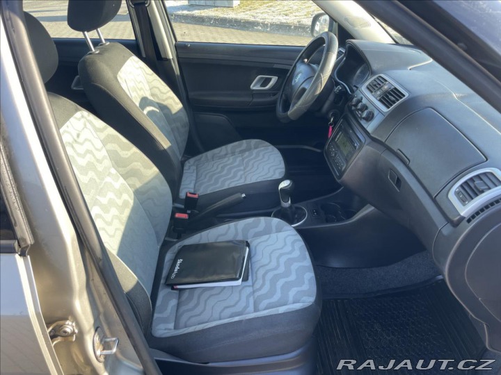 Škoda Fabia 1,2 HTP 51kw klima, ESP, 2008