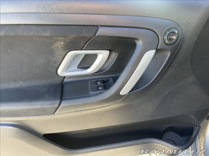 Škoda Fabia 1,2 HTP 51kw klima, ESP, 2008