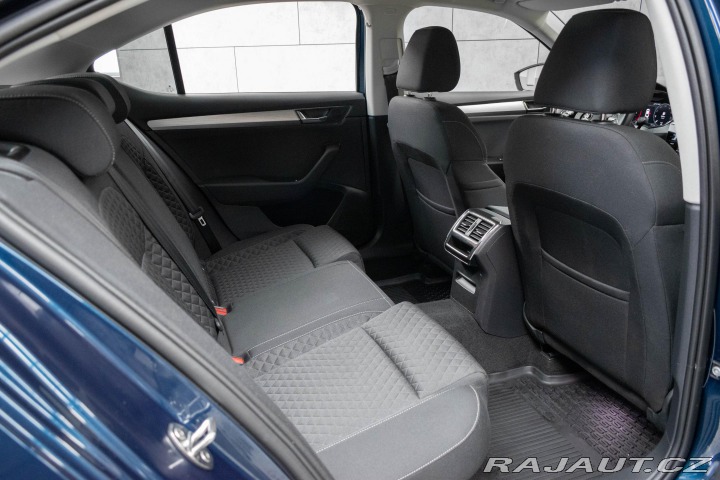 Škoda Superb 2.0 TDI REZERVACE 2023
