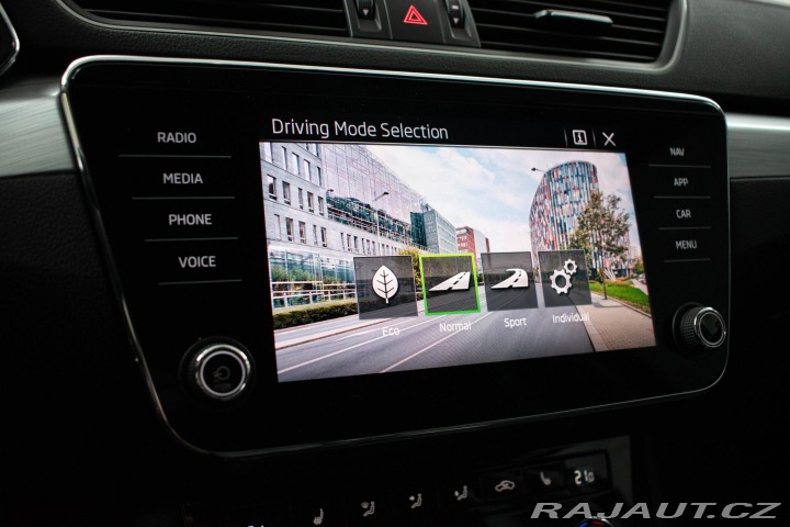 Škoda Superb 2.0 TDI 110kW VIRTUAL*ACC 2023