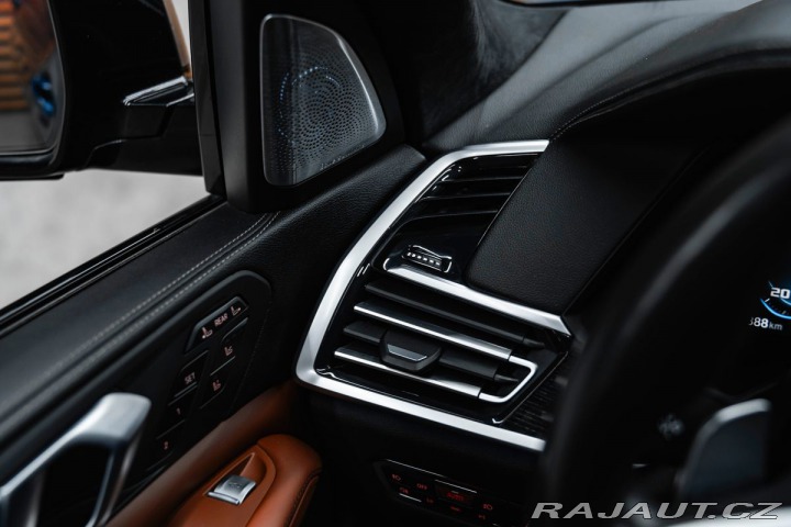 BMW X7 M50i, Bowers&Wilkins, 2020