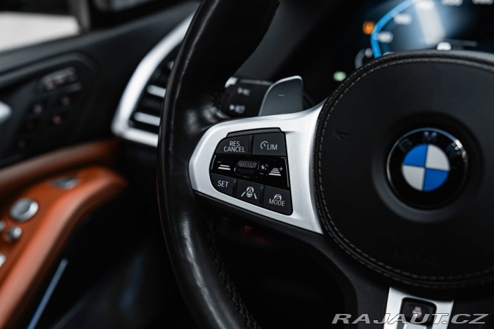 BMW X7 M50i, Bowers&Wilkins, 1800