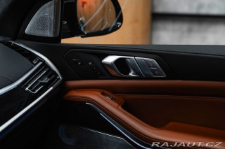 BMW X7 M50i, Bowers&Wilkins, 2020