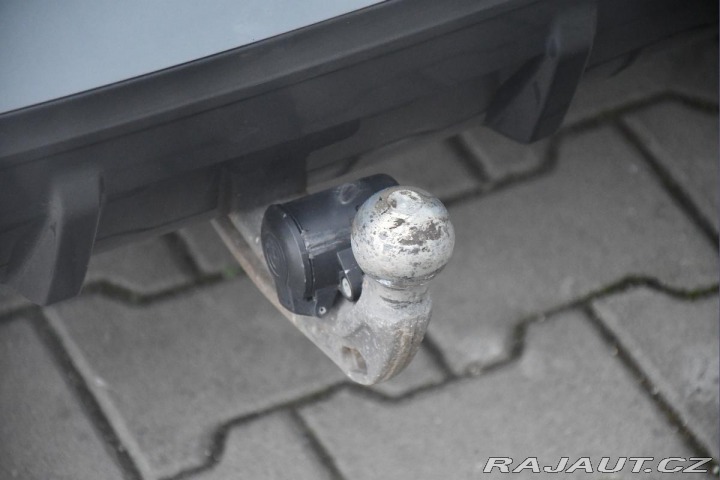 BMW 4 420d REZERVACE 2023