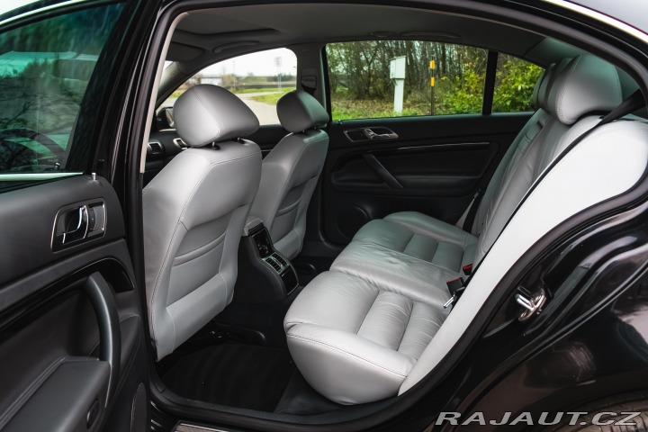 Škoda Superb V6 TDI 120 kW BDG AUT. 2005