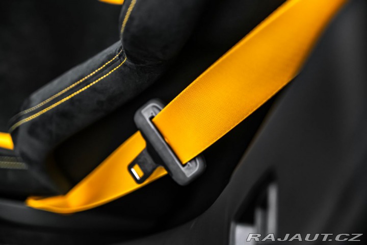 Ferrari 296 GTS Lift, Alcantara, AFS, 1800