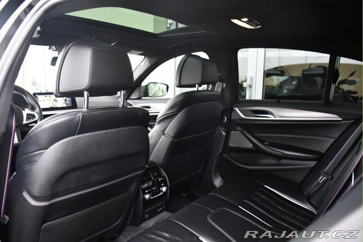 BMW 5 M550d xDrive H/K 1M ČR 2020