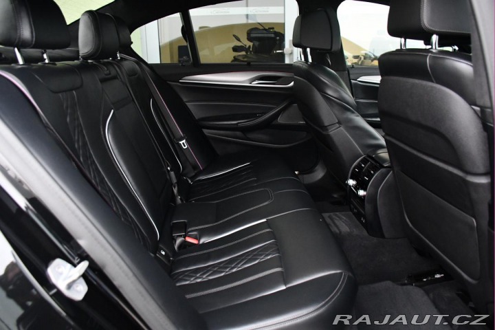 BMW 5 M550d xDrive H/K 1M ČR 2020