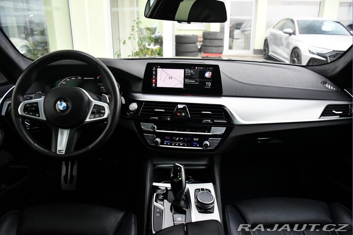 BMW 5 M550d xDrive H/K LASER 1. 2020
