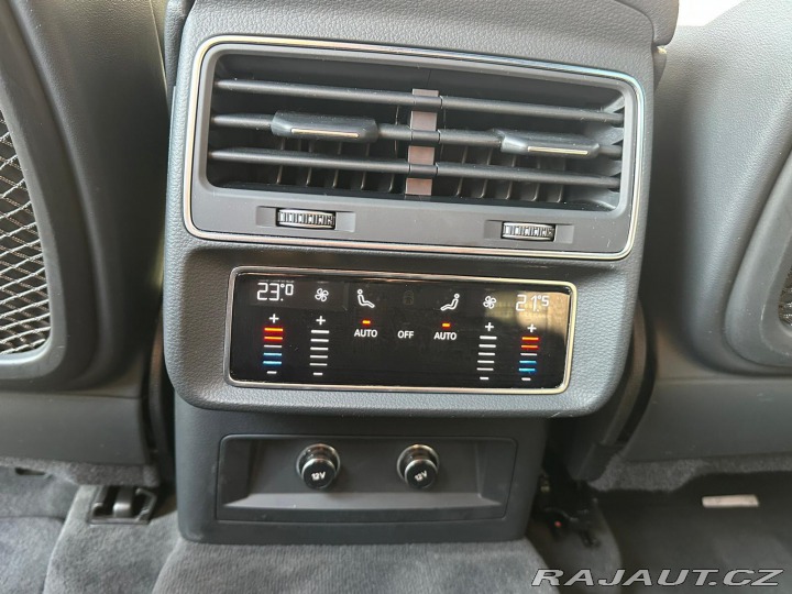 Audi Q8 3.0TDi,210KW,HYBRID,S-LIN 2020