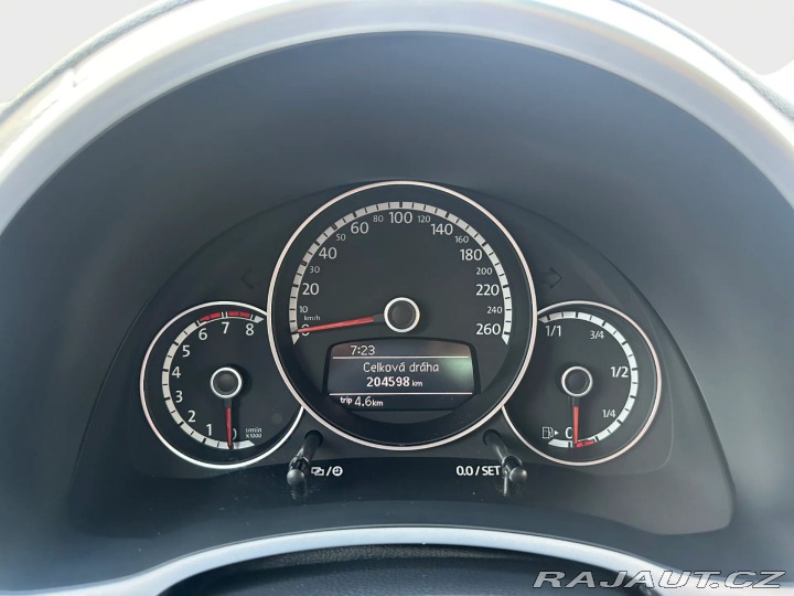 Volkswagen New Beetle 1.2Tsi 77kw Club 2015