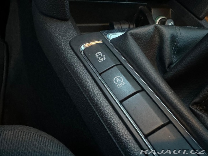 Škoda Superb 2.0TDi 103kW, 2.Majitel 2014