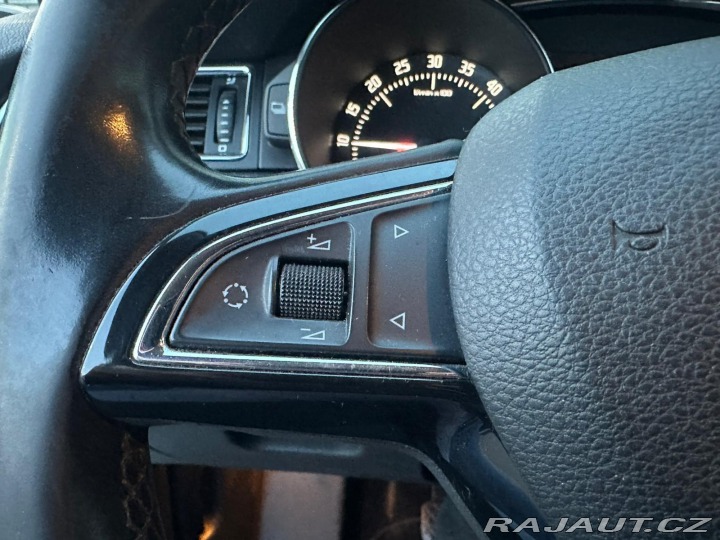 Škoda Superb 2.0TDi 103kW,2.Majitel,ČR 2014