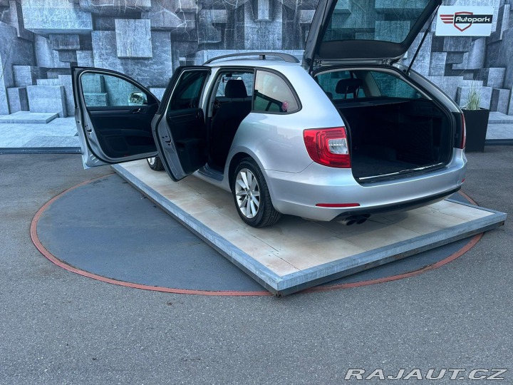 Škoda Superb 2.0TDi 103kW, 2.Majitel 2014