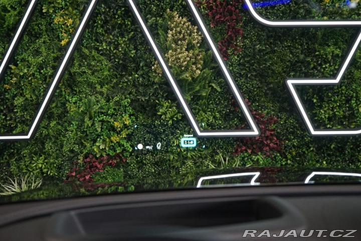 Mercedes-Benz GLC 300d*4M*VZDUCH*360*TAŽ*PA 2024