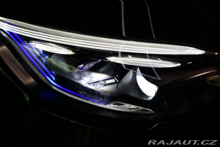 Mercedes-Benz GLC 300d*4M*VZDUCH*360*TAŽ*PA 2024