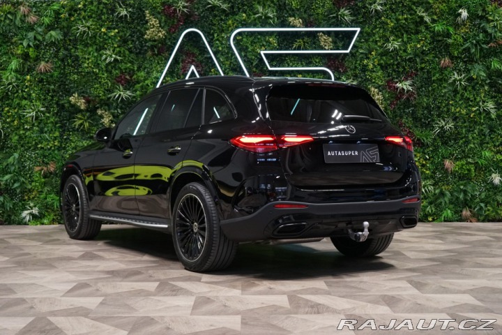 Mercedes-Benz GLC 300d*4M*VZDUCH*360*TAŽ*PA 2024
