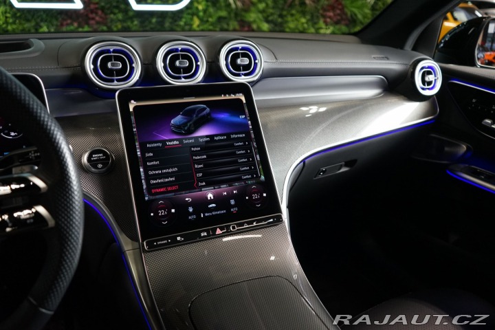 Mercedes-Benz GLC 300d*4M*VZDUCH*360*TAŽ*PA 2024