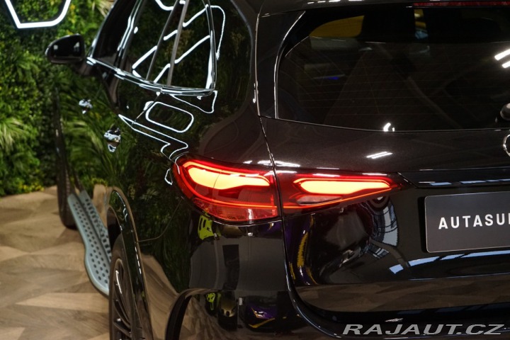 Mercedes-Benz GLC 300d*4M*VZDUCH*360*TAŽ*PA 2024