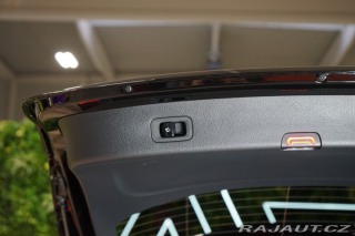 Mercedes-Benz GLC 300d*4M*VZDUCH*360*TAŽ*PA 2024