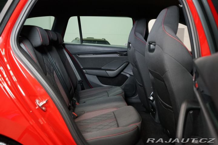 Škoda Octavia RS*COMBI*2.0 TDI*CARPLAY* 2023