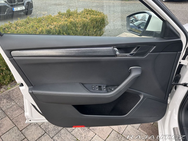 Škoda Superb 2,0TSI 140kW DSG STYLE TA 2021