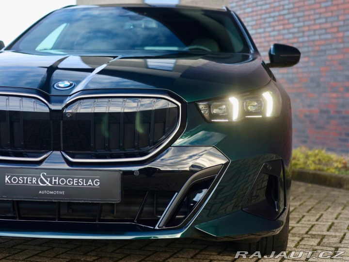 BMW 5 Touring 550e xDrive M S 2025
