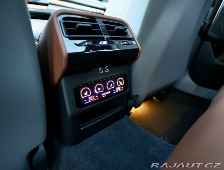 BMW 5 Touring 550e xDrive M S 2025