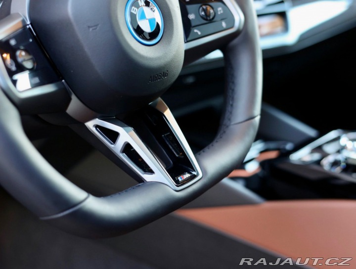 BMW 5 Touring 550e xDrive M S 2025