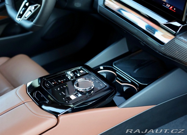 BMW 5 Touring 550e xDrive M S 2025