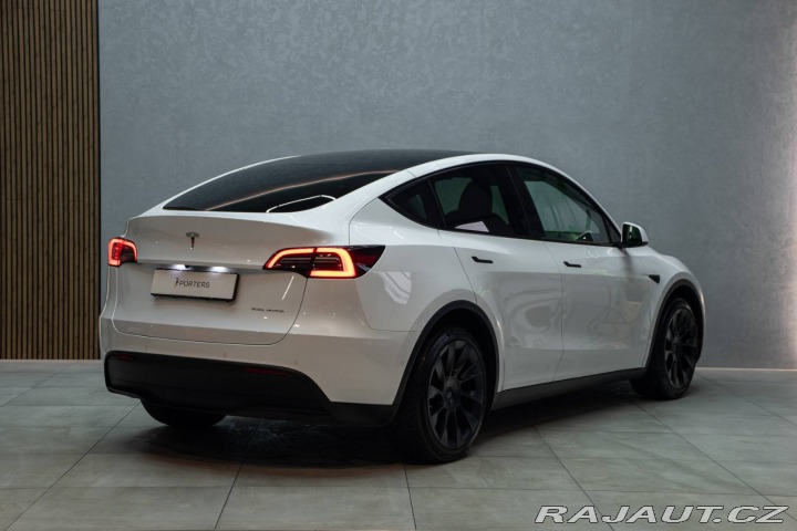 Tesla Model Y Long Range Dual Motor 2022