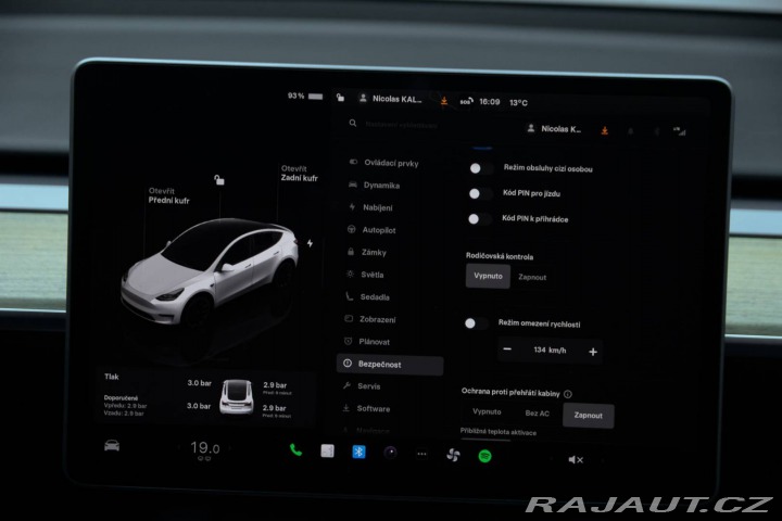 Tesla Model Y Long Range Dual Motor 2022