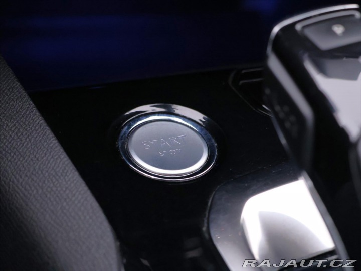 Peugeot 3008 1,2 e-THP 96kW Aut. GT Li 2017