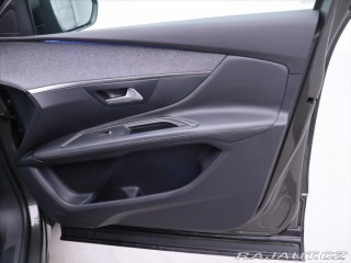 Peugeot 3008 1,2 PT 96kW Allure Pano 1 2017