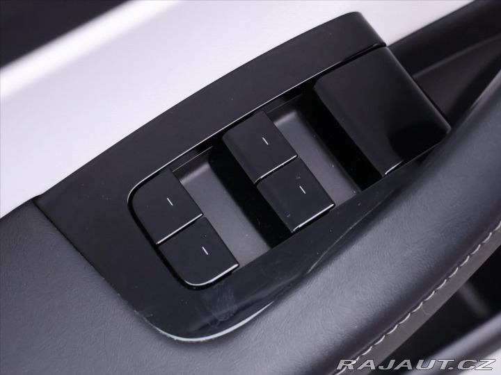 Tesla Model 3 Long Range AWD 1.Maj DPH 2020