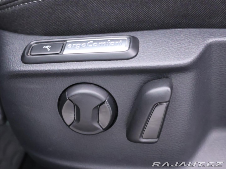 Volkswagen Passat 2,0 TDI 110kW DSG Variant 2022