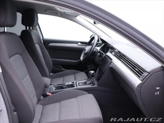 Volkswagen Passat 2,0 TDI 110kW DSG Variant 2022