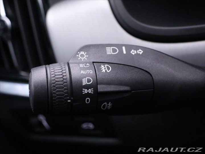 Volvo V90 2,0 D4 140kW Aut. AWD Mom 2020