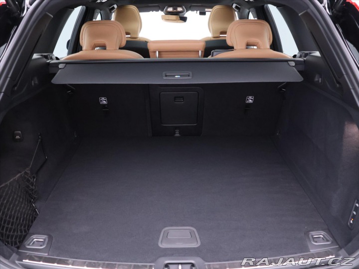 Volvo XC60 2,0 B5 AWD 184kw Ultra Da 2025